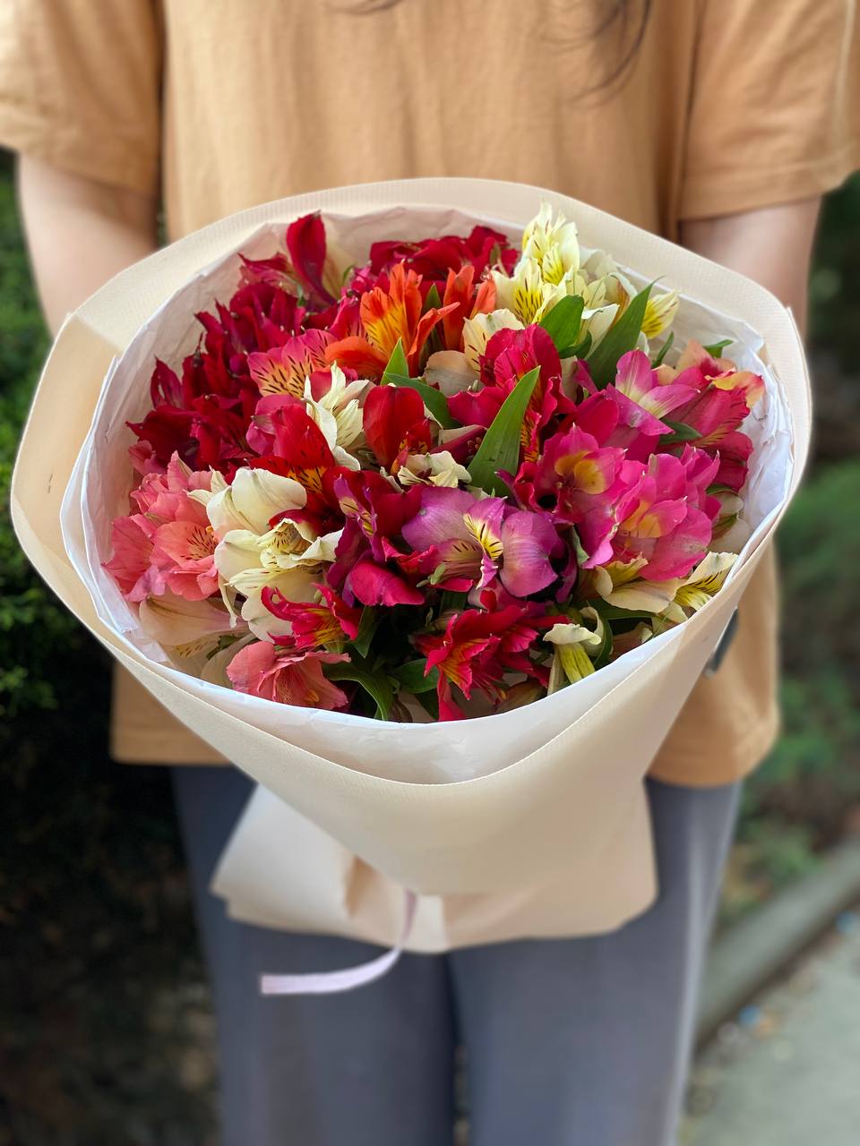 Bouquet 19 Stiele Alstroemeria