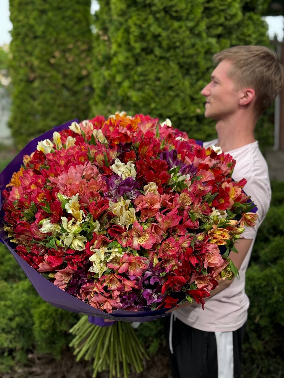 Bouquet 101 Alstroemeria