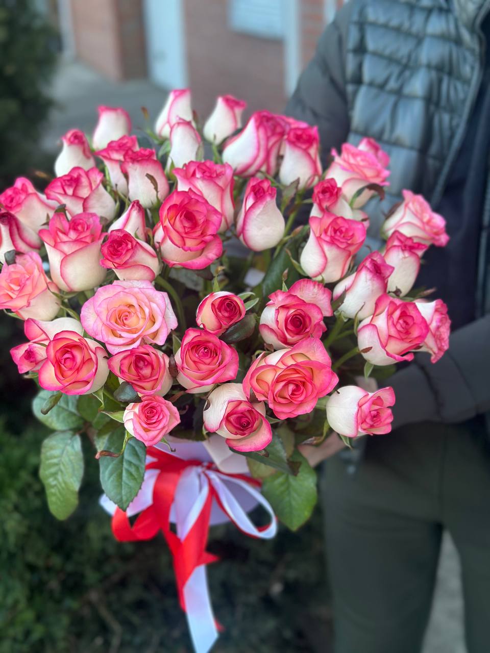 HutboxXL mit 39 Rosen (Sorte Jumilia)