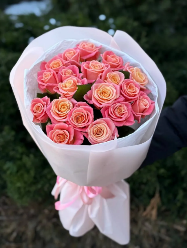 19 Rosen Miss Piggy