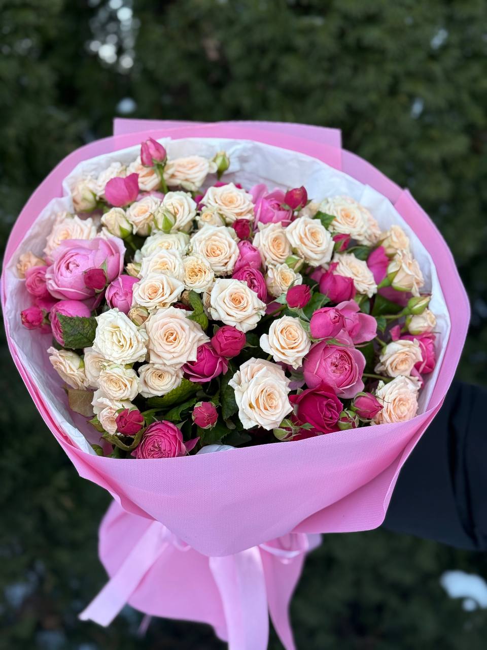 39 Rosen Light und Tanya