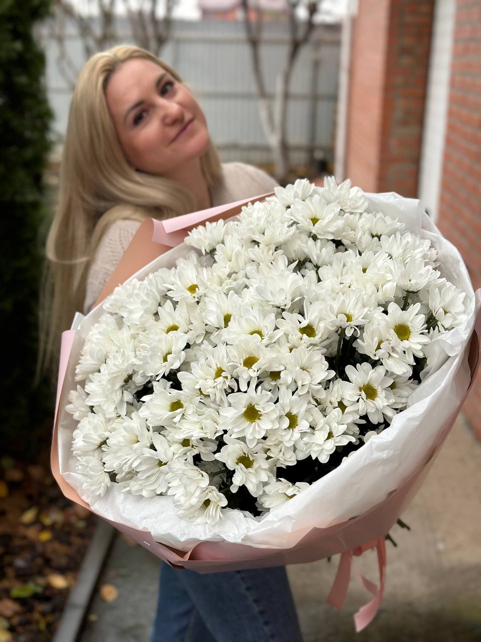 Neue Verpackung 19 Stiele - Weiße Margeriten-Chrysantheme