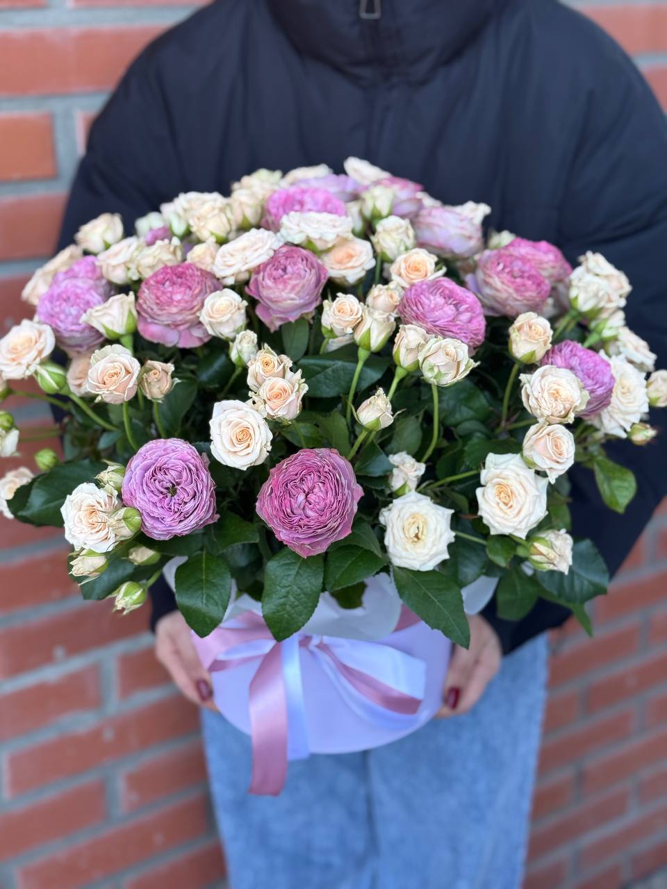 Hutbox XL 51 Rosen (Sorten Lavender und Tania)