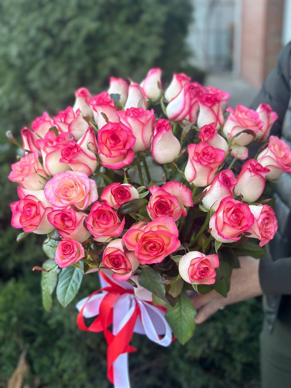 HutboxXL mit 39 Rosen (Sorte Jumilia)