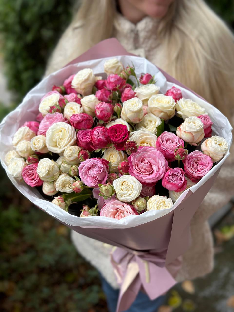 39 Rosen Miss und Lady Bombastic