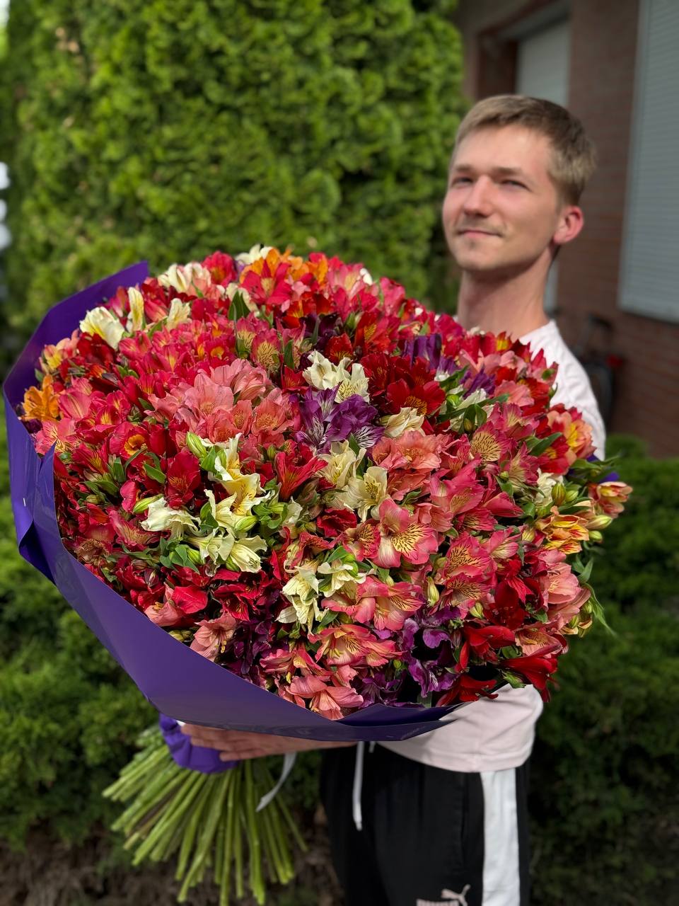 Bouquet 101 Alstroemeria
