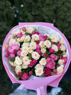 39 Rosen Light und Tanya