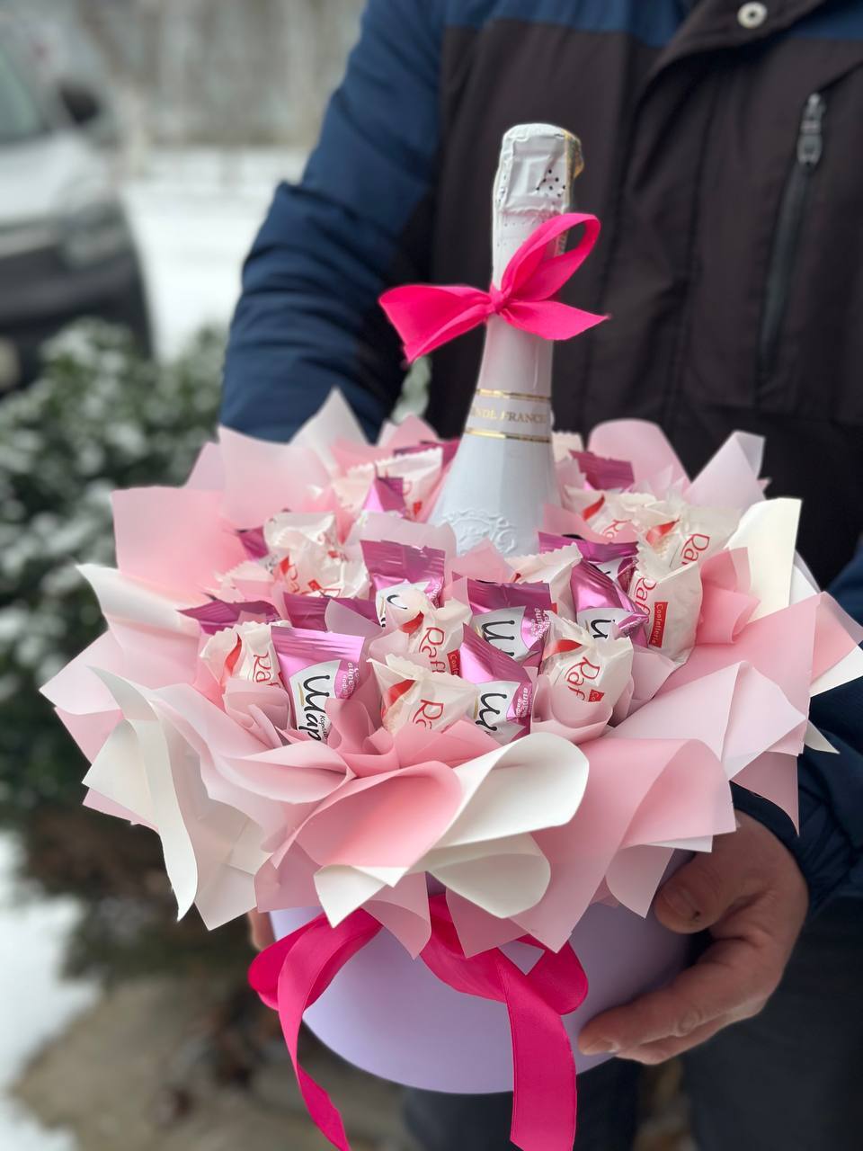 Geschenkbox M (Süßigkeiten und Festgetränk)